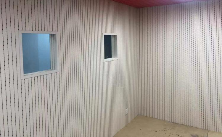 江蘇揚(yáng)州琴房槽木吸音板聲學(xué)工程 江蘇揚(yáng)州琴房槽木吸音板聲學(xué)工程